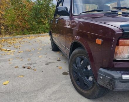 Красный ВАЗ 2107, объемом двигателя 1.5 л и пробегом 45 тыс. км за 1551 $, фото 2 на Automoto.ua