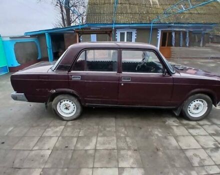 Красный ВАЗ 2107, объемом двигателя 1.5 л и пробегом 130 тыс. км за 1400 $, фото 9 на Automoto.ua