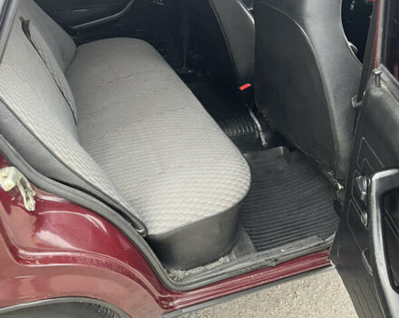 ВАЗ 2107 2005 в Кременчуге на Automoto.ua Красный ВАЗ 2107, объемом двигателя 1.45 л и пробегом 67 тыс. км за 2100 $, фото 4 на Automoto.ua