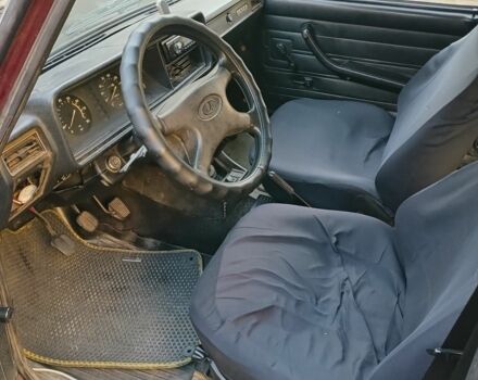 ВАЗ 2107 2005 в Софіївська Борщагівка на Automoto.ua Красный ВАЗ 2107, объемом двигателя 1.5 л и пробегом 777 тыс. км за 645 $, фото 5 на Automoto.ua