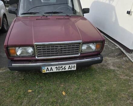 Красный ВАЗ 2107, объемом двигателя 1.5 л и пробегом 734 тыс. км за 1100 $, фото 3 на Automoto.ua
