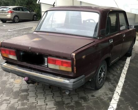 ВАЗ 2107 2005 в Киеве на Automoto.ua Красный ВАЗ 2107, объемом двигателя 1.5 л и пробегом 127 тыс. км за 550 $, фото 3 на Automoto.ua