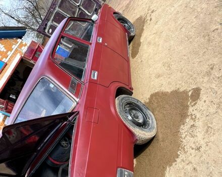 Красный ВАЗ 2107, объемом двигателя 1.5 л и пробегом 0 тыс. км за 850 $, фото 3 на Automoto.ua