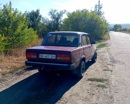 ВАЗ 2107 2006 в Павлограде на Automoto.ua Красный ВАЗ 2107, объемом двигателя 1.6 л и пробегом 0 тыс. км за 700 $, фото 2 на Automoto.ua