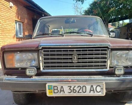 ВАЗ 2107 2006 в Кропивницком (Кировограде) на Automoto.ua Красный ВАЗ 2107, объемом двигателя 1.5 л и пробегом 85 тыс. км за 850 $, фото 1 на Automoto.ua