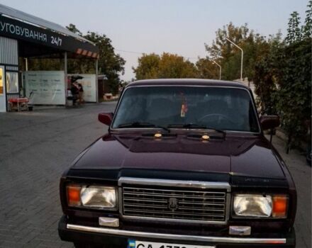 Червоний ВАЗ 2107, об'ємом двигуна 1.5 л та пробігом 82 тис. км за 1050 $, фото 3 на Automoto.ua