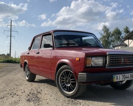 Красный ВАЗ 2107, объемом двигателя 1.5 л и пробегом 58 тыс. км за 1400 $, фото 1 на Automoto.ua