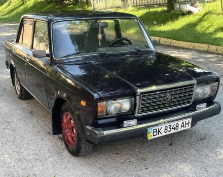 Красный ВАЗ 2107, объемом двигателя 1.5 л и пробегом 61 тыс. км за 1500 $, фото 1 на Automoto.ua
