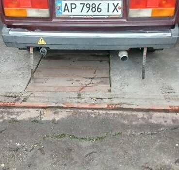 Красный ВАЗ 2107, объемом двигателя 1.5 л и пробегом 88 тыс. км за 1500 $, фото 2 на Automoto.ua