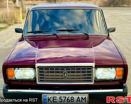 Красный ВАЗ 2107, объемом двигателя 15 л и пробегом 57 тыс. км за 2650 $, фото 4 на Automoto.ua