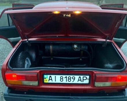 Червоний ВАЗ 2107, об'ємом двигуна 1.6 л та пробігом 260 тис. км за 1350 $, фото 4 на Automoto.ua