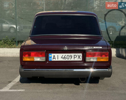 ВАЗ 2107 2006 в Киеве на Automoto.ua Красный ВАЗ 2107, объемом двигателя 1.5 л и пробегом 30 тыс. км за 8000 $, фото 6 на Automoto.ua