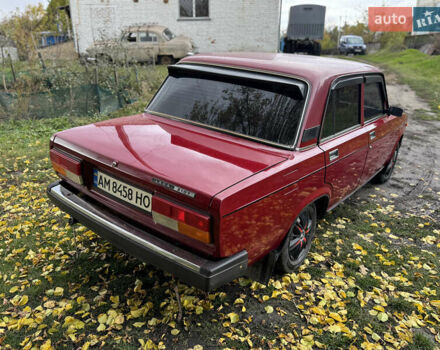 ВАЗ 2107 2006 у Попольне на Automoto.ua Червоний ВАЗ 2107, об'ємом двигуна 1.45 л та пробігом 109 тис. км за 1250 $, фото 2 на Automoto.ua