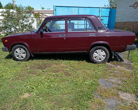 Красный ВАЗ 2107, объемом двигателя 1.6 л и пробегом 63 тыс. км за 1800 $, фото 4 на Automoto.ua