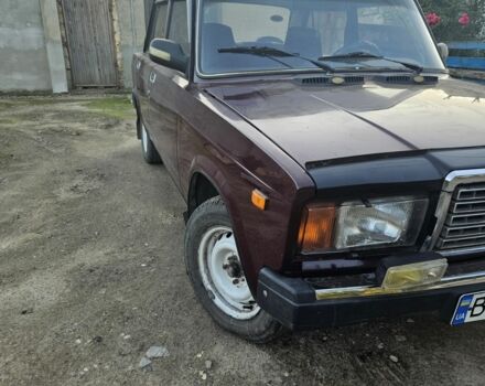 Красный ВАЗ 2107, объемом двигателя 1.5 л и пробегом 69 тыс. км за 1400 $, фото 3 на Automoto.ua
