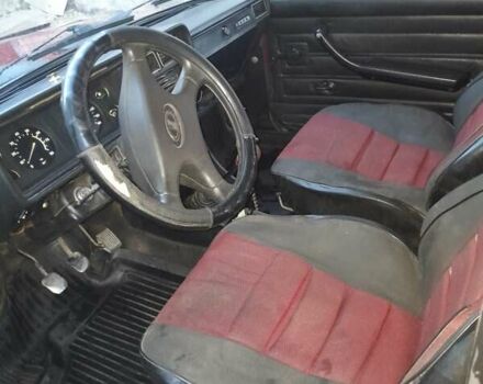 Красный ВАЗ 2107, объемом двигателя 1.5 л и пробегом 74 тыс. км за 1700 $, фото 5 на Automoto.ua