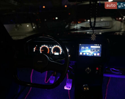 ВАЗ 2107 2006 в Киеве на Automoto.ua Красный ВАЗ 2107, объемом двигателя 1.5 л и пробегом 30 тыс. км за 8000 $, фото 18 на Automoto.ua