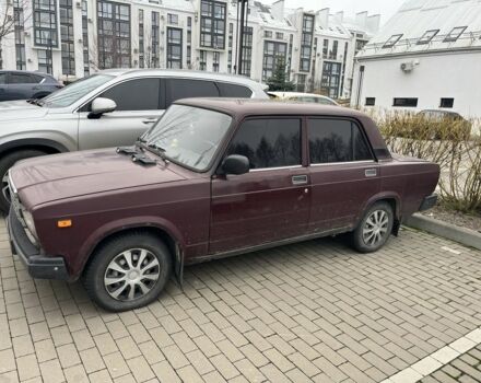 Красный ВАЗ 2107, объемом двигателя 1.5 л и пробегом 107 тыс. км за 950 $, фото 2 на Automoto.ua