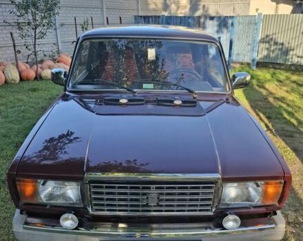 Красный ВАЗ 2107, объемом двигателя 1.4 л и пробегом 80 тыс. км за 2400 $, фото 1 на Automoto.ua