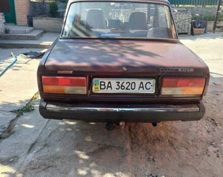 ВАЗ 2107 2006 в Кропивницком (Кировограде) на Automoto.ua Красный ВАЗ 2107, объемом двигателя 1.5 л и пробегом 85 тыс. км за 850 $, фото 3 на Automoto.ua