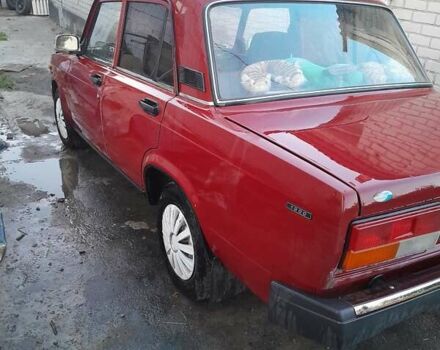 Красный ВАЗ 2107, объемом двигателя 1.5 л и пробегом 74 тыс. км за 1700 $, фото 1 на Automoto.ua