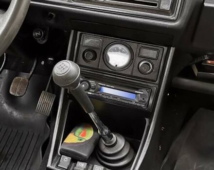 ВАЗ 2107 2006 в Одессе на Automoto.ua Красный ВАЗ 2107, объемом двигателя 1.45 л и пробегом 148 тыс. км за 2000 $, фото 5 на Automoto.ua