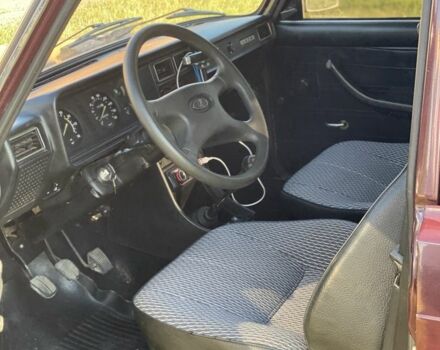 Красный ВАЗ 2107, объемом двигателя 1.5 л и пробегом 86 тыс. км за 2000 $, фото 5 на Automoto.ua