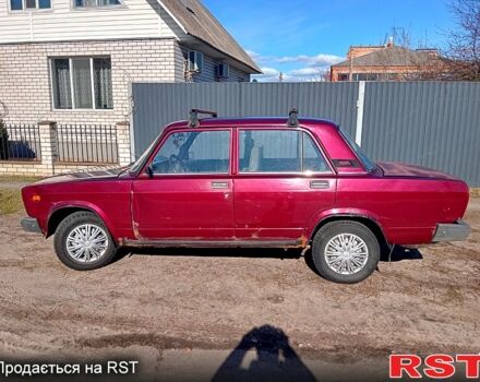 Красный ВАЗ 2107, объемом двигателя 15 л и пробегом 160 тыс. км за 850 $, фото 7 на Automoto.ua