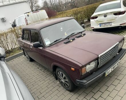 Красный ВАЗ 2107, объемом двигателя 1.5 л и пробегом 107 тыс. км за 950 $, фото 4 на Automoto.ua