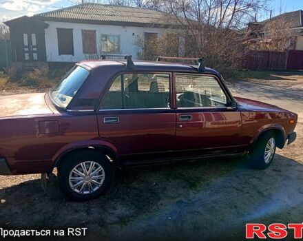 Красный ВАЗ 2107, объемом двигателя 15 л и пробегом 160 тыс. км за 850 $, фото 3 на Automoto.ua