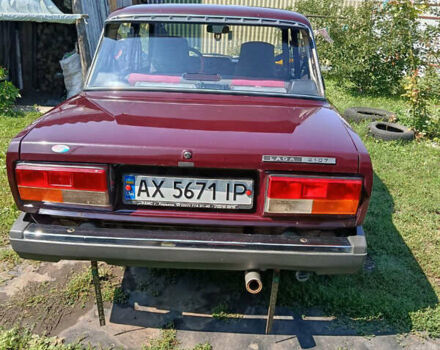 Красный ВАЗ 2107, объемом двигателя 1.6 л и пробегом 63 тыс. км за 1800 $, фото 3 на Automoto.ua