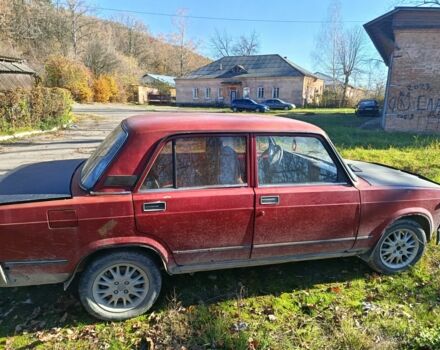 Червоний ВАЗ 2107, об'ємом двигуна 1.5 л та пробігом 133 тис. км за 350 $, фото 1 на Automoto.ua
