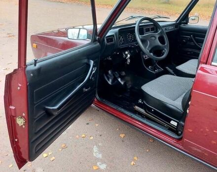 Червоний ВАЗ 2107, об'ємом двигуна 1.5 л та пробігом 27 тис. км за 3800 $, фото 24 на Automoto.ua