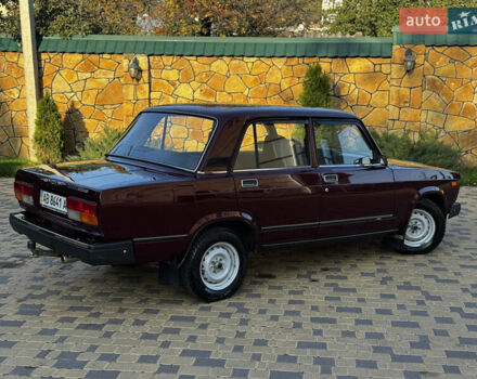 ВАЗ 2107 2007 в Могилев-Подольском на Automoto.ua Красный ВАЗ 2107, объемом двигателя 1.5 л и пробегом 40 тыс. км за 2999 $, фото 3 на Automoto.ua