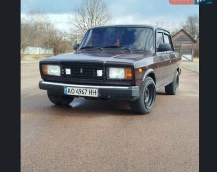 Красный ВАЗ 2107, объемом двигателя 1.6 л и пробегом 50 тыс. км за 1200 $, фото 2 на Automoto.ua