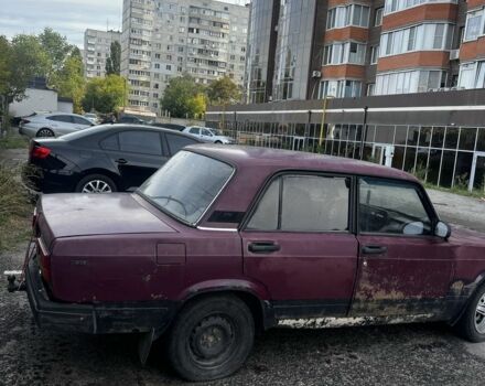 Красный ВАЗ 2107, объемом двигателя 1.5 л и пробегом 600 тыс. км за 400 $, фото 3 на Automoto.ua