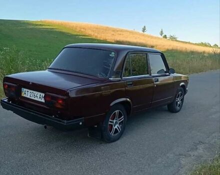 Красный ВАЗ 2107, объемом двигателя 1.6 л и пробегом 95 тыс. км за 1250 $, фото 3 на Automoto.ua
