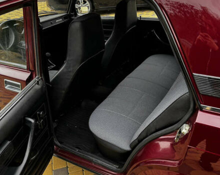 ВАЗ 2107 2007 в Могилев-Подольском на Automoto.ua Красный ВАЗ 2107, объемом двигателя 1.5 л и пробегом 40 тыс. км за 2999 $, фото 26 на Automoto.ua