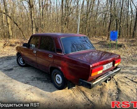 Красный ВАЗ 2107, объемом двигателя 1.5 л и пробегом 98 тыс. км за 1300 $, фото 3 на Automoto.ua