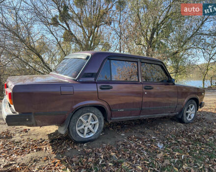 ВАЗ 2107 2007 в Гайсине на Automoto.ua Красный ВАЗ 2107, объемом двигателя 1.5 л и пробегом 151 тыс. км за 2200 $, фото 5 на Automoto.ua