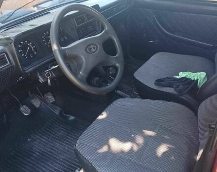 Красный ВАЗ 2107, объемом двигателя 1.5 л и пробегом 90 тыс. км за 950 $, фото 4 на Automoto.ua