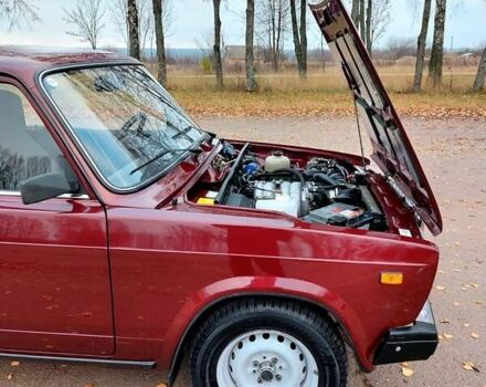 Червоний ВАЗ 2107, об'ємом двигуна 1.5 л та пробігом 27 тис. км за 3800 $, фото 60 на Automoto.ua