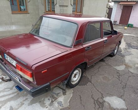 Красный ВАЗ 2107, объемом двигателя 1.5 л и пробегом 150 тыс. км за 850 $, фото 2 на Automoto.ua