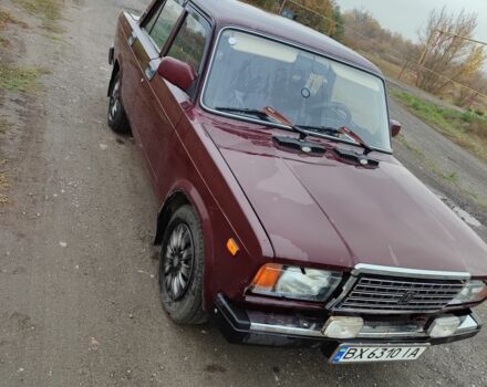 Красный ВАЗ 2107, объемом двигателя 1.5 л и пробегом 57 тыс. км за 1930 $, фото 1 на Automoto.ua