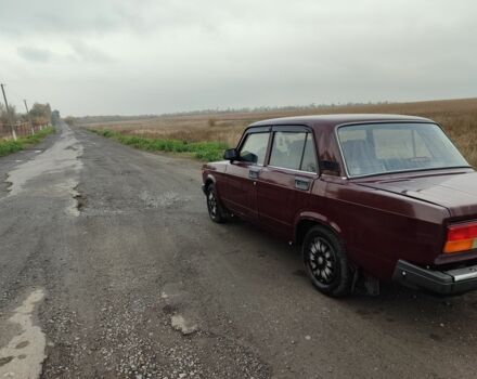 Красный ВАЗ 2107, объемом двигателя 1.5 л и пробегом 57 тыс. км за 1930 $, фото 3 на Automoto.ua