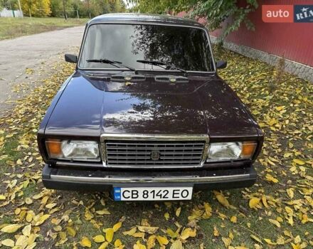 Красный ВАЗ 2107, объемом двигателя 1.45 л и пробегом 71 тыс. км за 1550 $, фото 2 на Automoto.ua