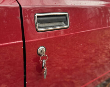 Красный ВАЗ 2107, объемом двигателя 1.5 л и пробегом 47 тыс. км за 2499 $, фото 30 на Automoto.ua