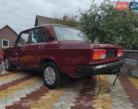 ВАЗ 2107 2008 в Гоще на Automoto.ua Красный ВАЗ 2107, объемом двигателя 1.5 л и пробегом 120 тыс. км за 1680 $, фото 6 на Automoto.ua