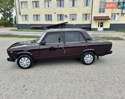 Красный ВАЗ 2107, объемом двигателя 1.45 л и пробегом 80 тыс. км за 2799 $, фото 19 на Automoto.ua