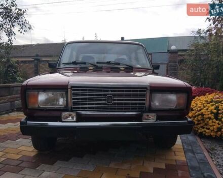 ВАЗ 2107 2008 в Гоще на Automoto.ua Красный ВАЗ 2107, объемом двигателя 1.5 л и пробегом 120 тыс. км за 1680 $, фото 2 на Automoto.ua